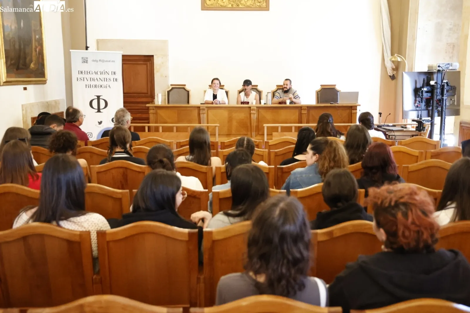 Charla del rapero salmantino Blake en la Facultad de Filología. Fotos: David Sañudo.