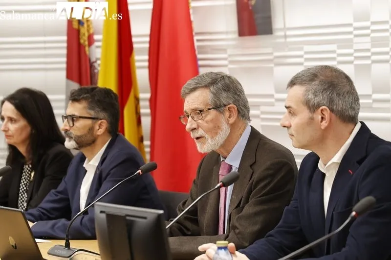 Sesiones divulgativas sobre enfermedades crónicas en el Colegio Oficial de Médicos. Foto: David Sañudo.