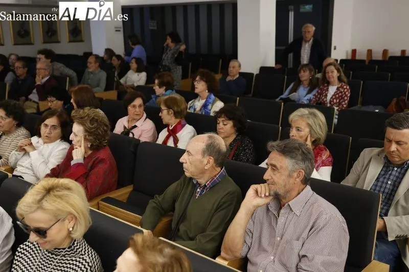 Sesiones divulgativas sobre enfermedades crónicas en el Colegio Oficial de Médicos. Foto: David Sañudo.