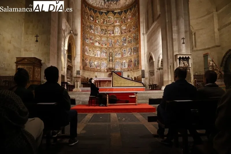 Concierto inaugural del ciclo 'Centenario Telefónica' en la Catedral Vieja de Salamanca. Fotos: David Sañudo