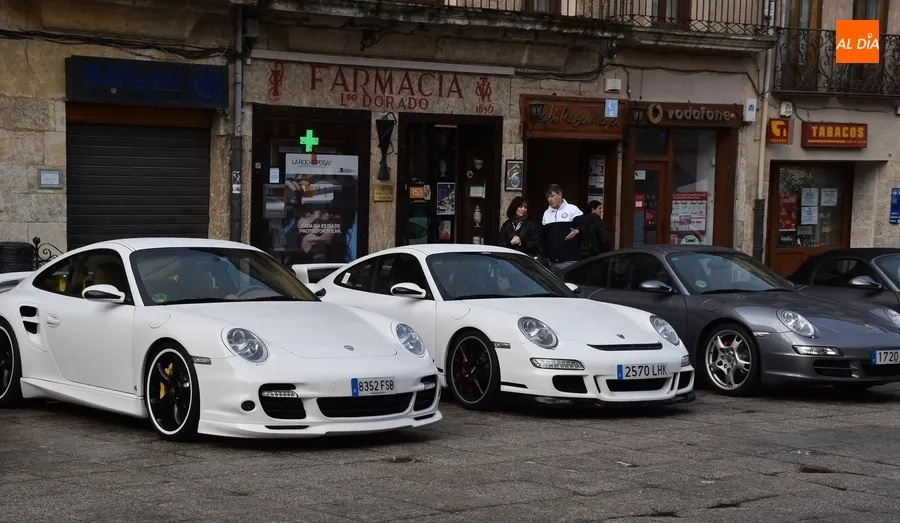 Foto 7 - Cerca de 40 veh&iacute;culos toman parte en el Encuentro de Porsche del que es epicentro Mir&oacute;briga