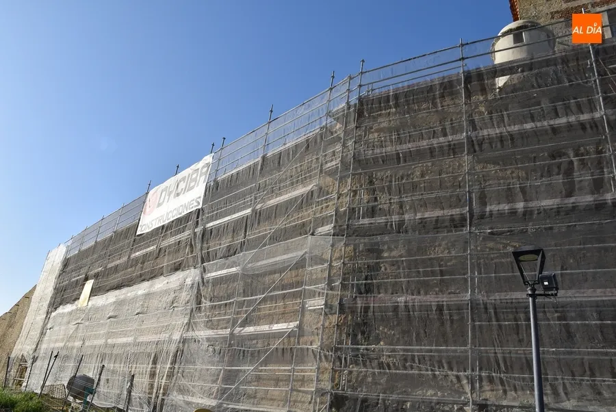 Foto 4 - El Consejo de Ministros aprueba 417.000&euro; adicionales para las obras de emergencia de la muralla