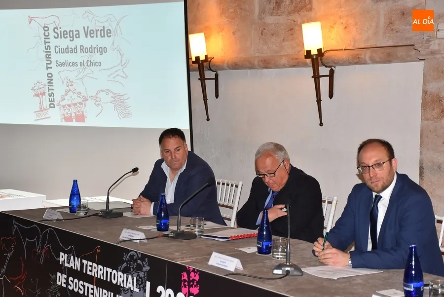 Foto 8 - Presentados los planes que dar&aacute;n el &ldquo;impulso definitivo&rdquo; a Siega Verde, Ciudad Rodrigo y Saelices 
