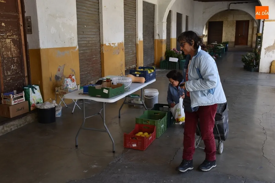 Foto 5 - El 23 de abril adelanta al lunes el cl&aacute;sico mercado de los martes