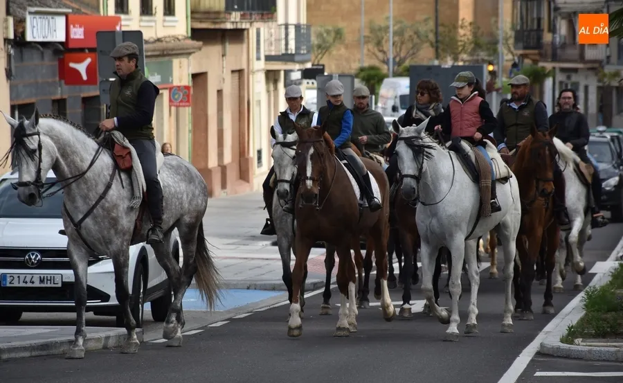 Foto 5 - Inician su cabalgada los 26 jinetes participantes en la Ruta Ecuestre de las Fortificaciones