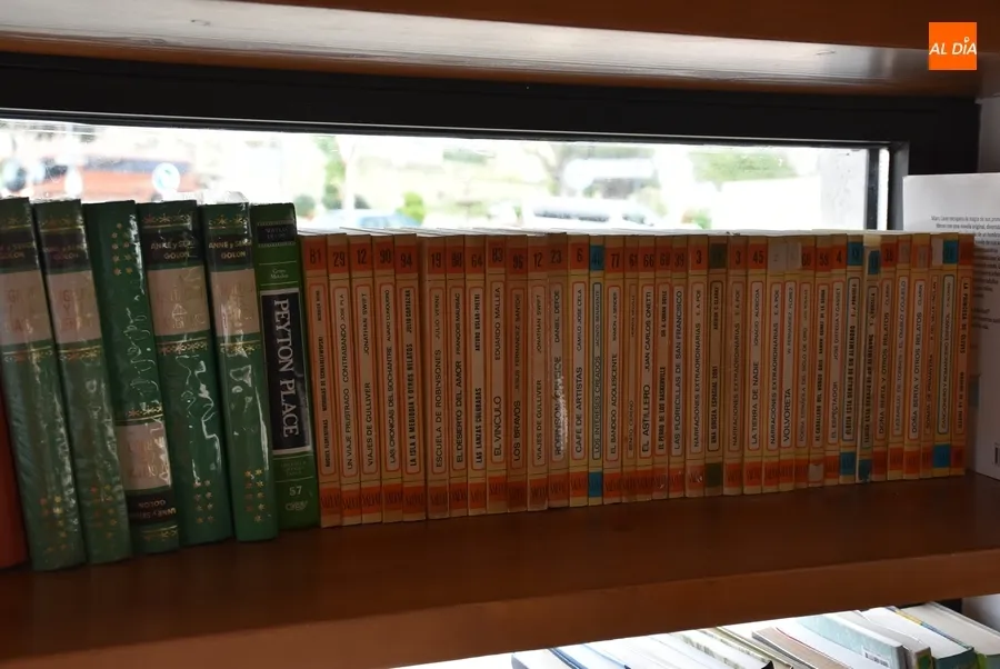 Foto 6 - Reabierta la Bibliocaseta pidiendo &ldquo;respeto&rdquo; para la misma
