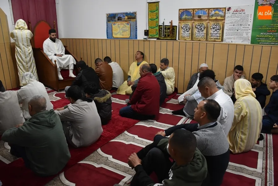 Foto 5 - Los musulmanes de Mir&oacute;briga y comarca celebran la &uacute;ltima oraci&oacute;n del viernes dentro del Ramad&aacute;n
