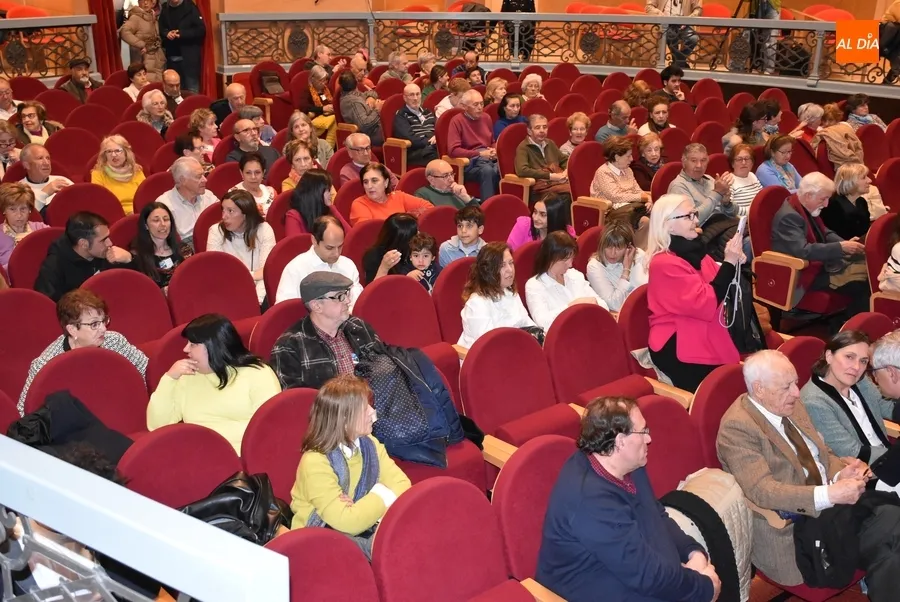 Foto 4 - FICCI-ON entrega con un canto a la paz los premios de su 13&ordf; edici&oacute;n