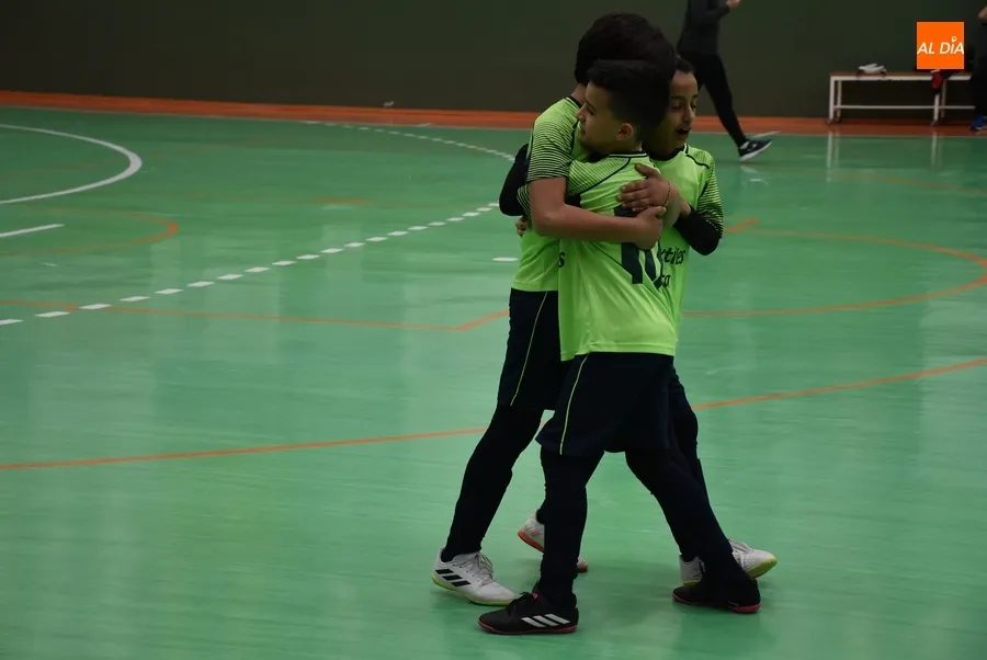 Foto 5 - Liminares B se lleva la Final Four Benjam&iacute;n de los Juegos Escolares