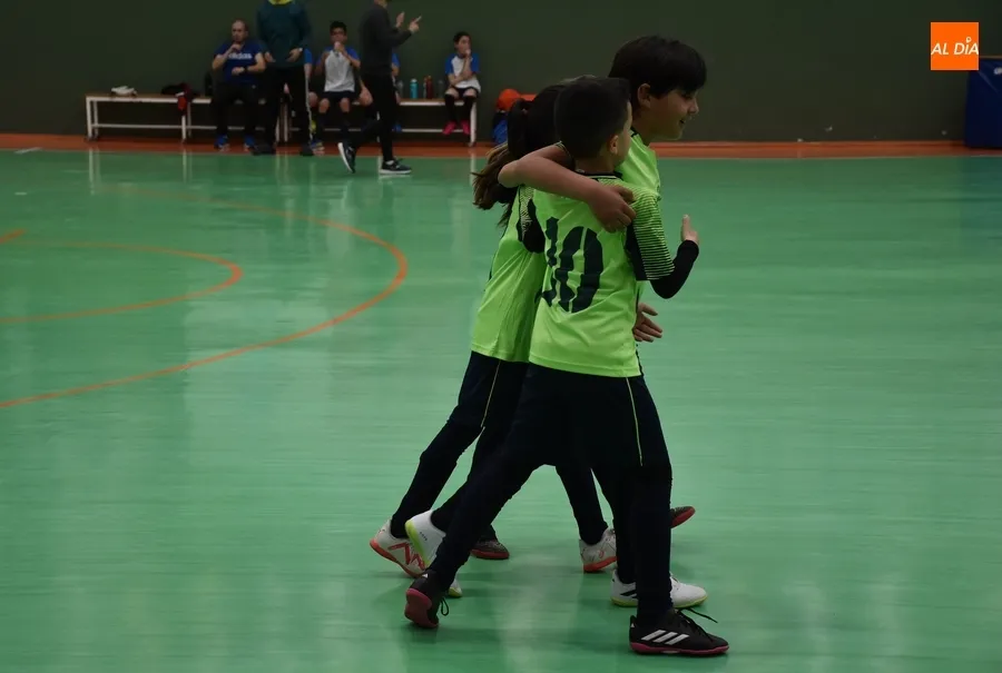 Foto 7 - Liminares B se lleva la Final Four Benjam&iacute;n de los Juegos Escolares