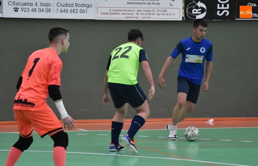 Foto 9 - Nido FC endosa una manita al III de Futormes en el cierre liguero de ambos