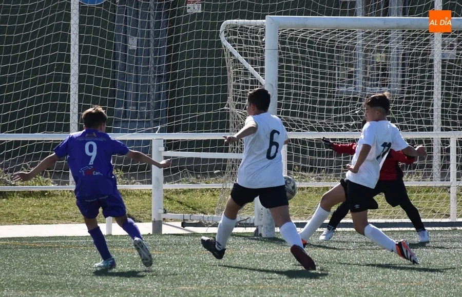 Foto 5 - Victoria con remontada del Alev&iacute;n A del Ciudad Rodrigo ante el equipo que le preced&iacute;a