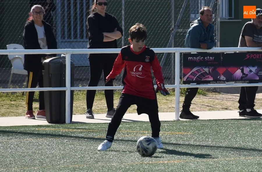 Foto 6 - Victoria con remontada del Alev&iacute;n A del Ciudad Rodrigo ante el equipo que le preced&iacute;a