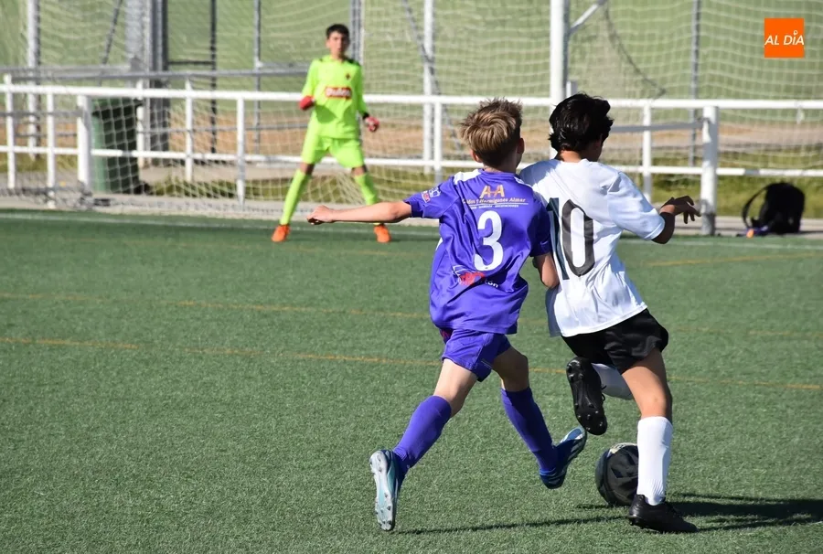 Foto 7 - Victoria con remontada del Alev&iacute;n A del Ciudad Rodrigo ante el equipo que le preced&iacute;a