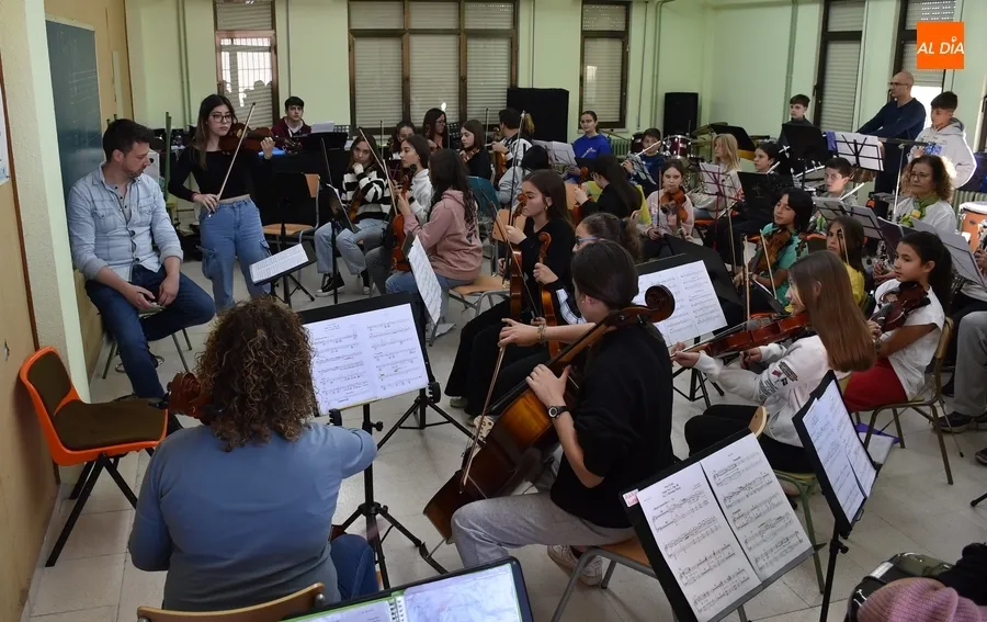 Foto 3 - La Orquesta Sinf&oacute;nica de Ciudad Rodrigo se prepara para ofrecer dos conciertos en mayo