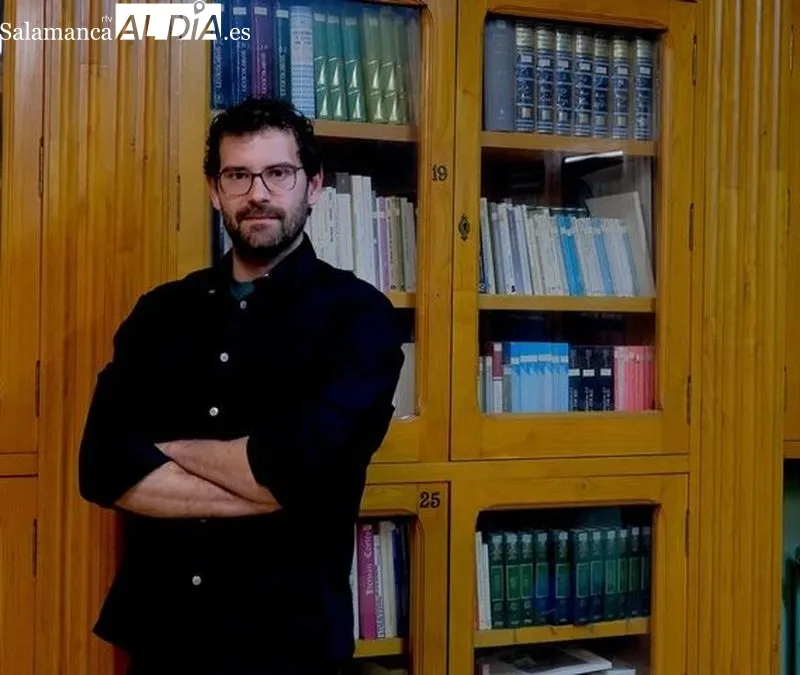 Imágenes del acto organizado por el Centro de Estudios Bejaranos que contó con los escritores Luis Roso e Iván Parro