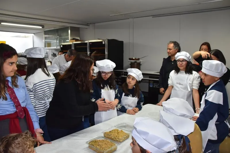 Presentación de 'Las recetas de brownie', de Esther Sánchez García, Escuela de Hostelería de Santa Marta de Tormes
