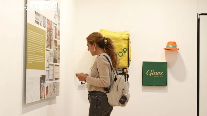 Inauguración de la muestra 'El paisaje lingüístico. Un paseo por el discurso público' en el Centro Internacional del Español. Foto: Raúl Riego