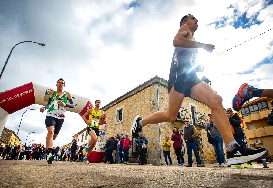 Foto 8 - La &uacute;ltima galer&iacute;a de im&aacute;genes de la Media Marat&oacute;n del domingo