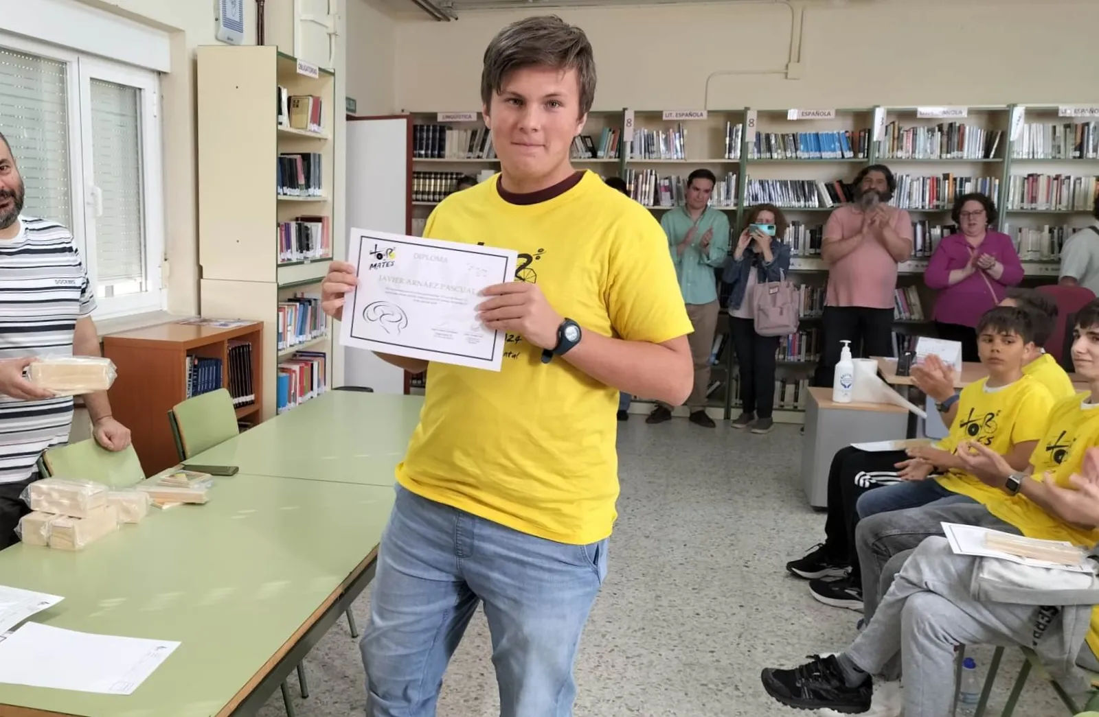 Foto 3 - 4 alumnos del IES Fray Diego se meten en el Top 8 de la final provincial del Tour de Mates