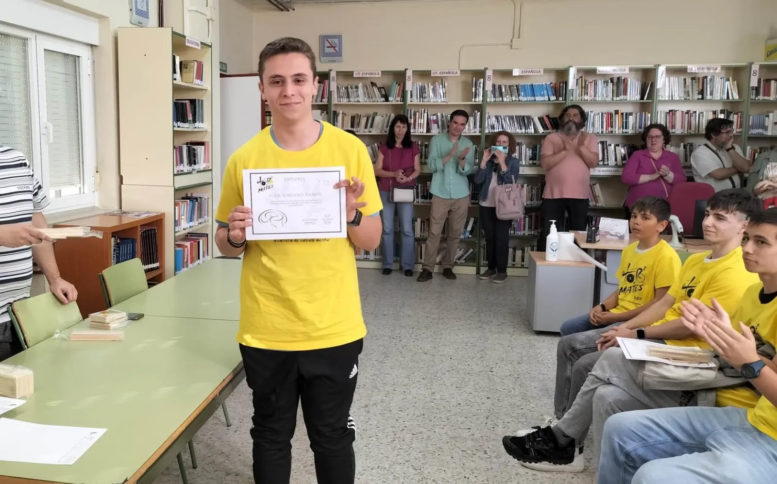 Foto 6 - 4 alumnos del IES Fray Diego se meten en el Top 8 de la final provincial del Tour de Mates