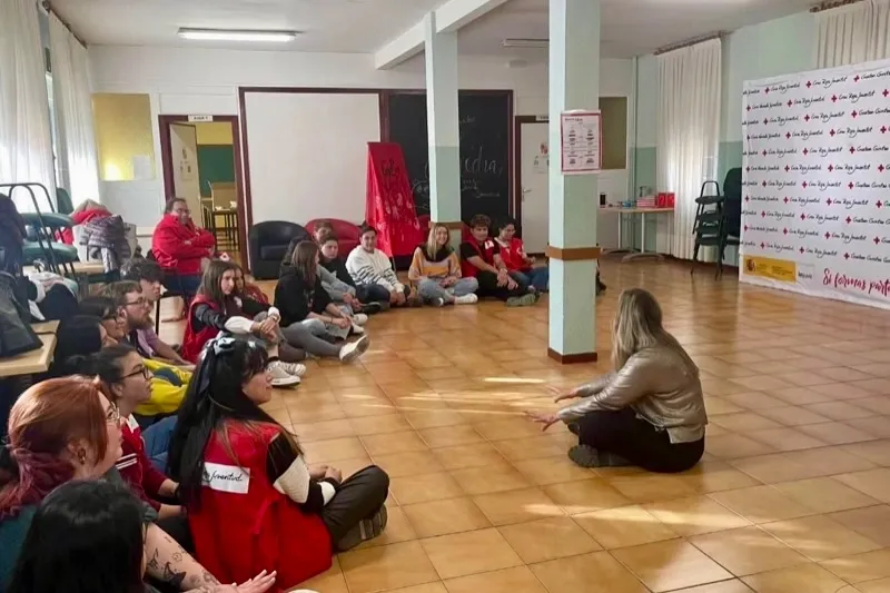 Foto 2 - Cruz Roja Juventud re&uacute;ne en Pe&ntilde;aranda a decenas de voluntarios en un nuevo encuentro formativo