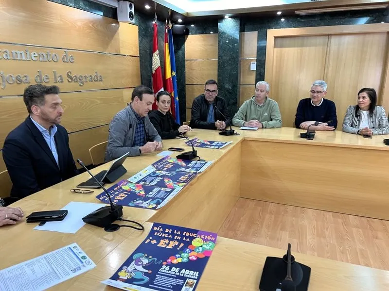 Presentación del V Día de la Educación Física en la Calle en Carbajosa.