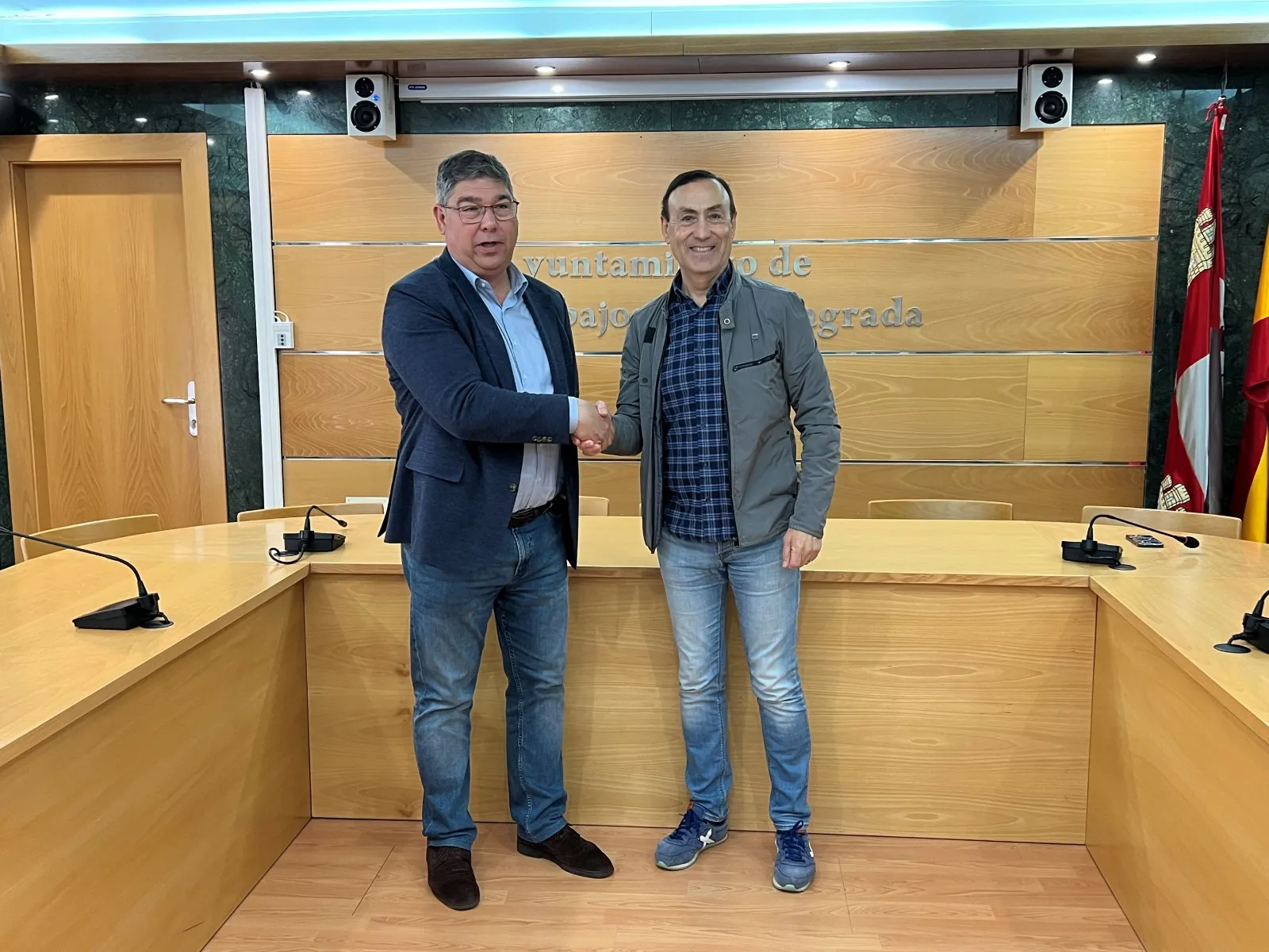 El Ayuntamiento de Carbajosa recibe a la nueva junta directiva de la Asociación de Empresarios del Polígono El Montalvo III.