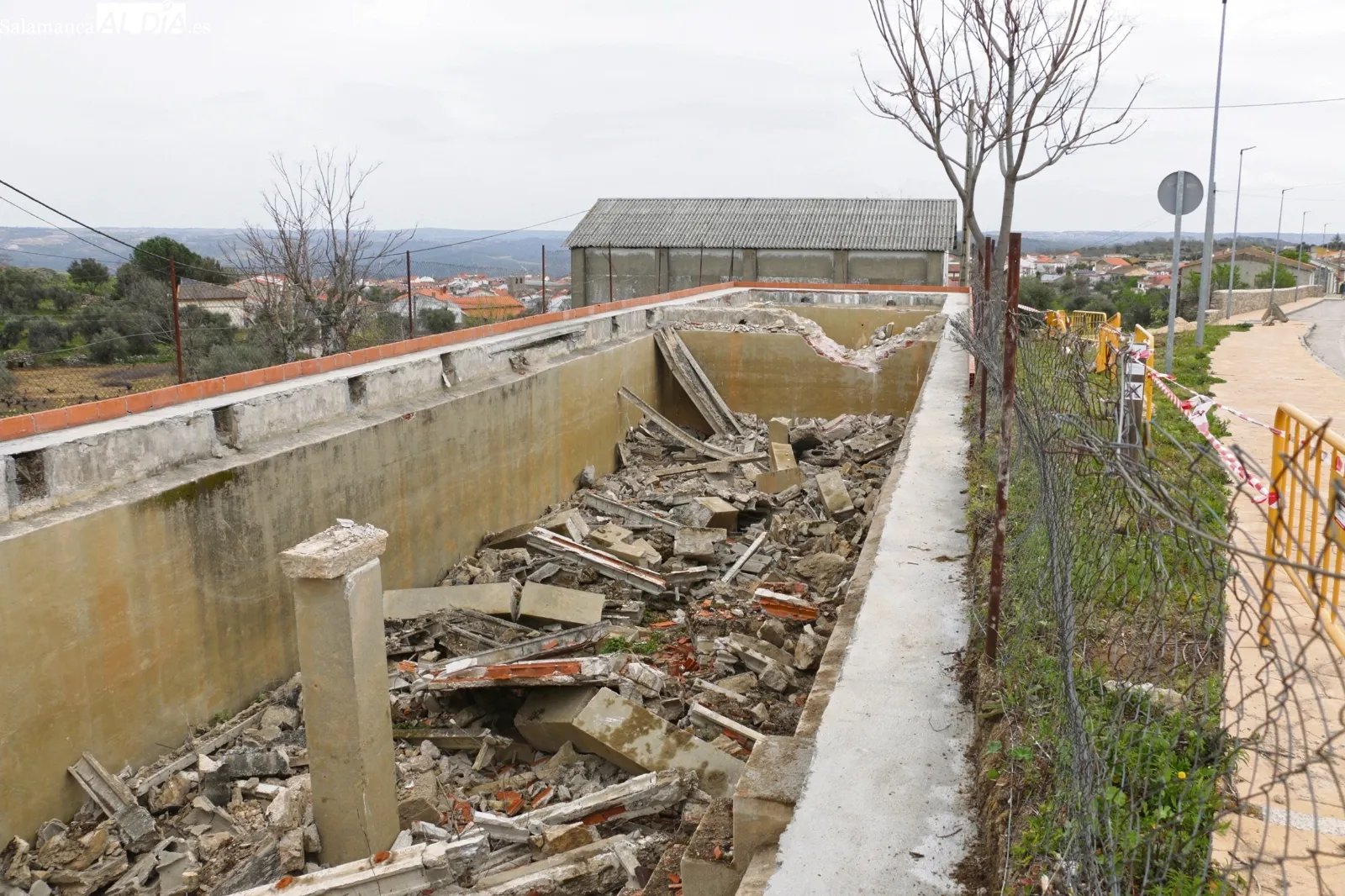 Antiguo depósito donde se construirá el parque / CORRAL