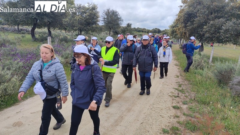 Sardón de los Frailes reúne a 250 senderistas en la III Marcha ‘Los secretos de la presa’