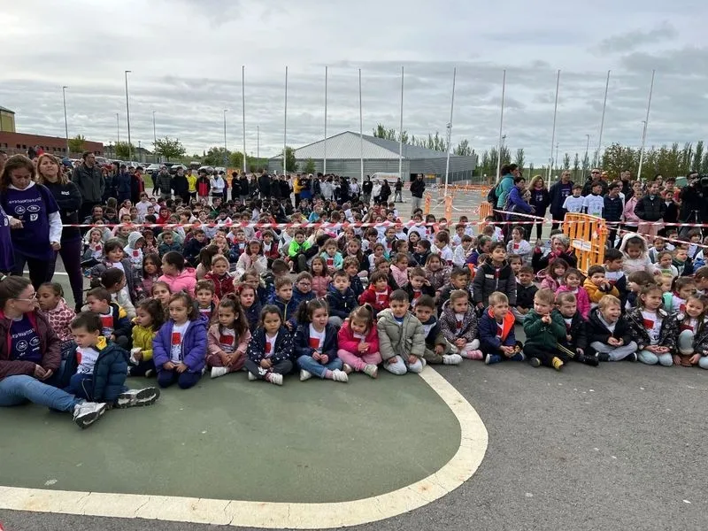 V Día de la Educación Física en la Calle en Carbajosa de la Sagrada