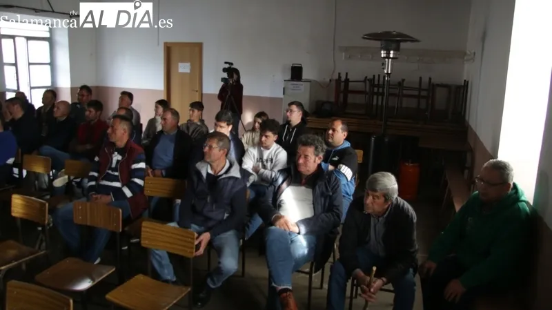 La USAL pide la colaboración de los ganaderos para realizar un estudio sobre la EHE / CORRAL