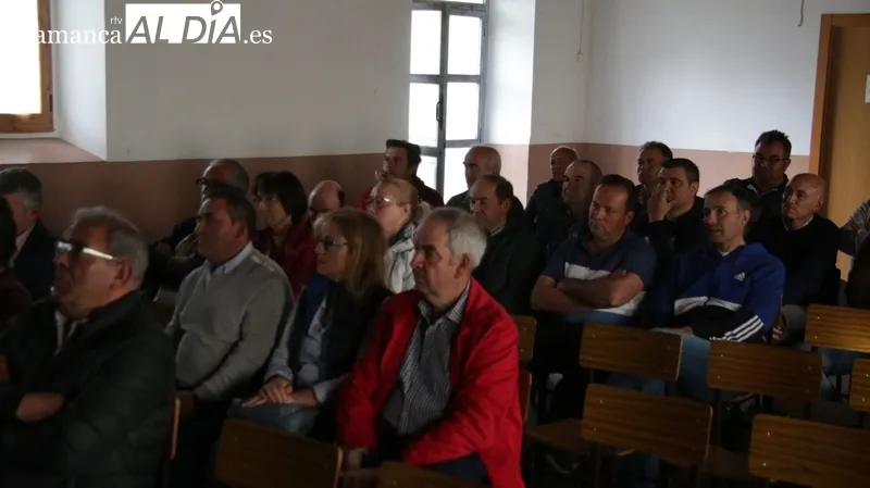 La USAL pide la colaboración de los ganaderos para realizar un estudio sobre la EHE / CORRAL