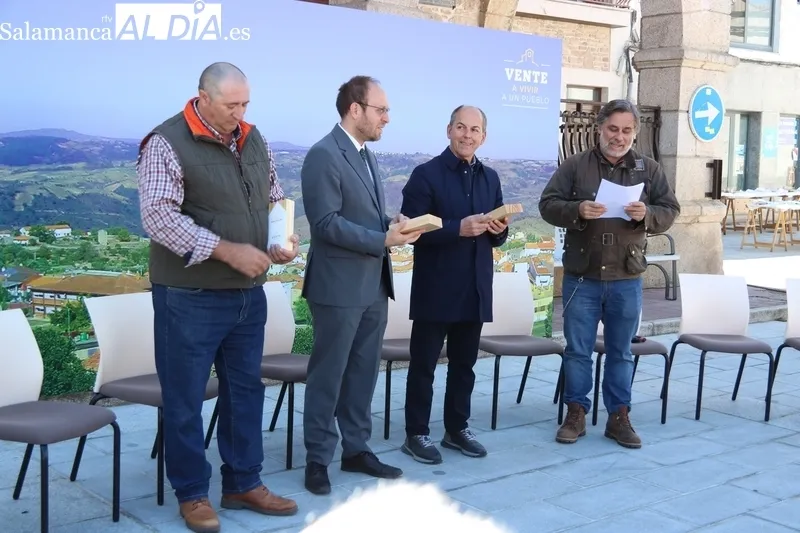 Iberdrola y 'Vente a vivir a un pueblo' premian a los municipios de Ciudad Rodrigo, Villarino, Aldeadávila y Saucelle / CORRAL