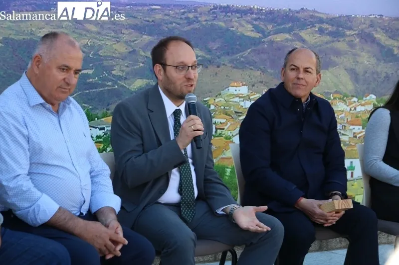 Iberdrola y 'Vente a vivir a un pueblo' premian a los municipios de Ciudad Rodrigo, Villarino, Aldeadávila y Saucelle / CORRAL