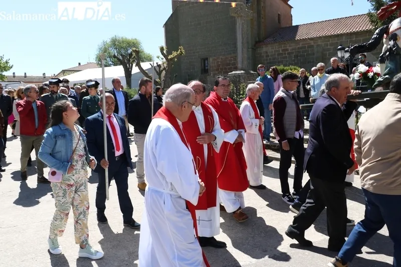 Celebración del día de San Jorge en Olmedo de Camaces / CORRAL  
