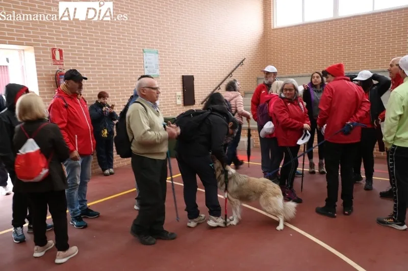 Hassta 250 senderistas se reunieron este domingo en Sardón de los Frailes en la III Marcha 'Los secretos de la presa'   / CORRAL