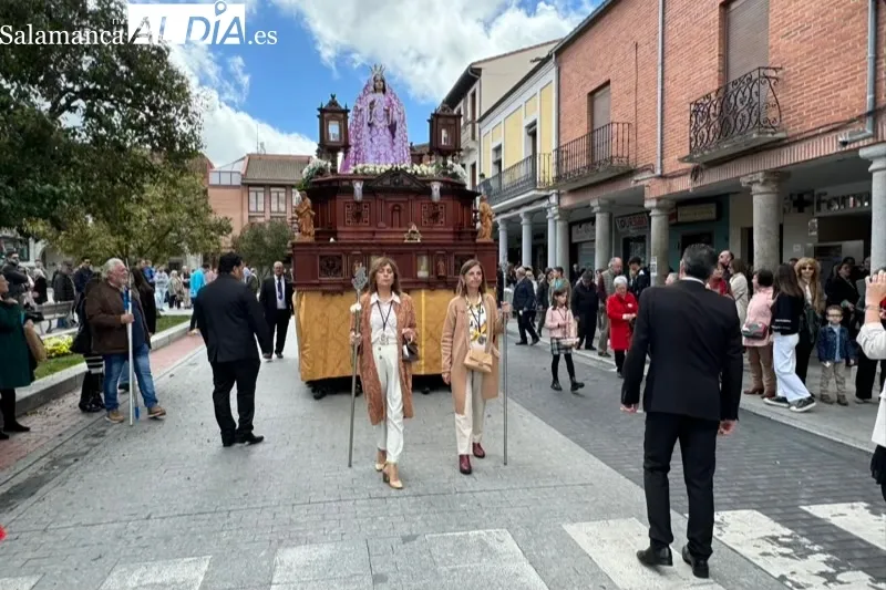 Nuestra Señora de la Misericordia salía este domingo en procesión