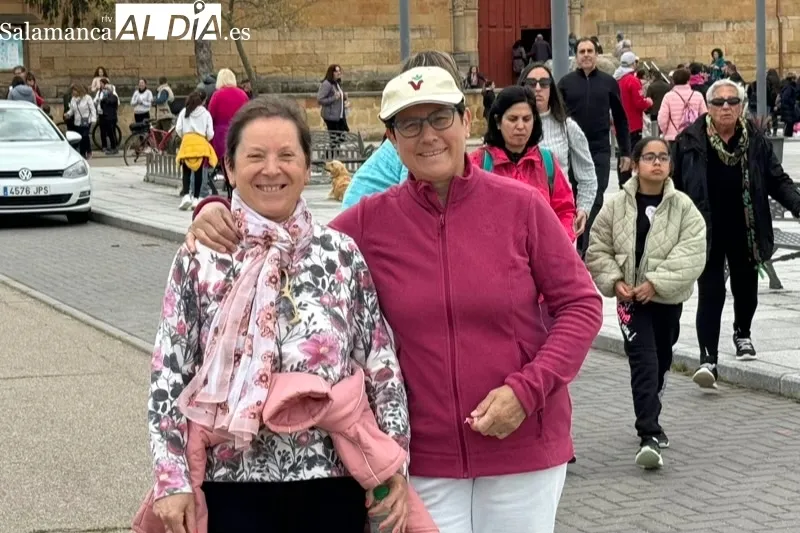 Cientos de personas participaban en la. XXX Marcha Solidaria de Las Villas