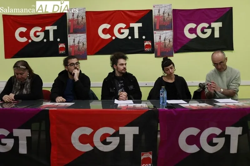 Rueda de prensa de Juventud Unida y otros colectivos sociales y sindicatos obreros de la ciudad de Salamanca. Foto de Raúl Riego