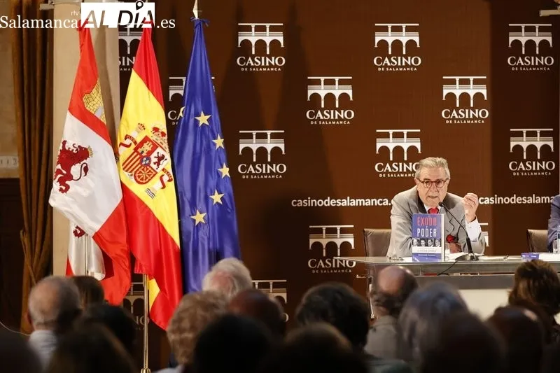 Presentación del libro de Graciano Palomo 'Éxodo y poder, una historia crítica de la derecha española' en el Casino de Salamanca. Fotos: David Sañudo