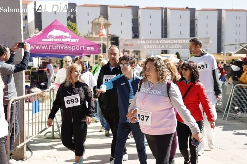 Marcha familiar por el Día de Castilla y León. Fotos: David Sañudo.