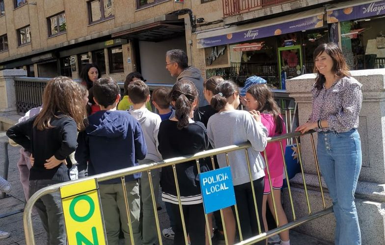 Estudiantes de Salamanca conocen la labor del Grupo Social ONCE