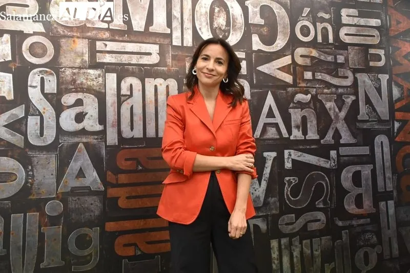 Sonsoles Moralejo en los estudios de SALAMANCA AL DÍA. Foto de Vanesa Martins