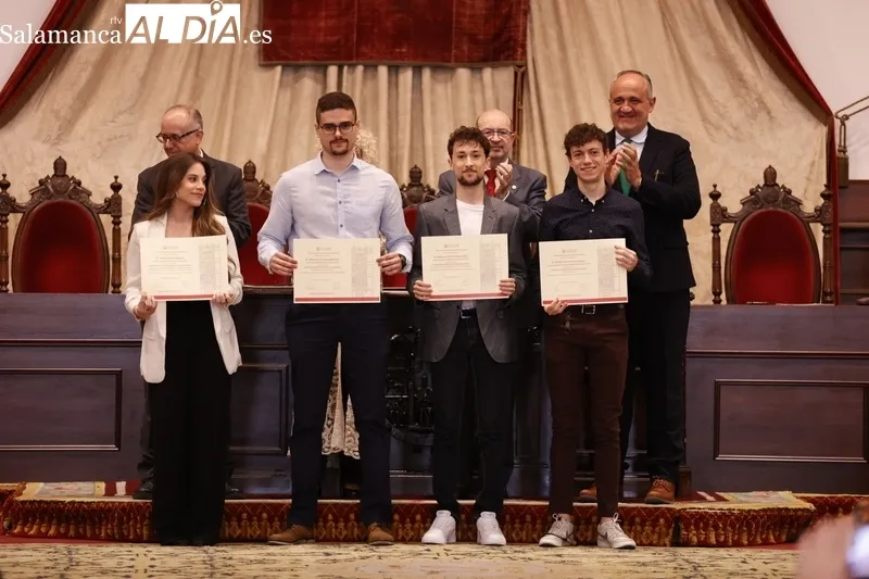 Entrega de los Premios Extraordinarios de Grado en la USAL. Fotos: David Sañudo.