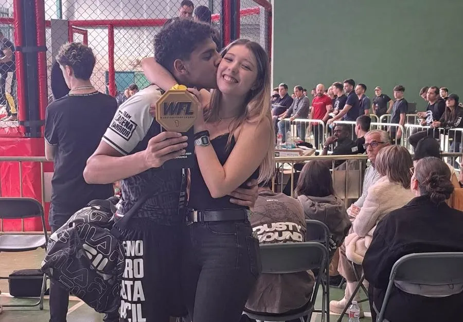 Foto 5 - William Montrond de Oliveira gana su pelea frente a C&eacute;sar Ferreira