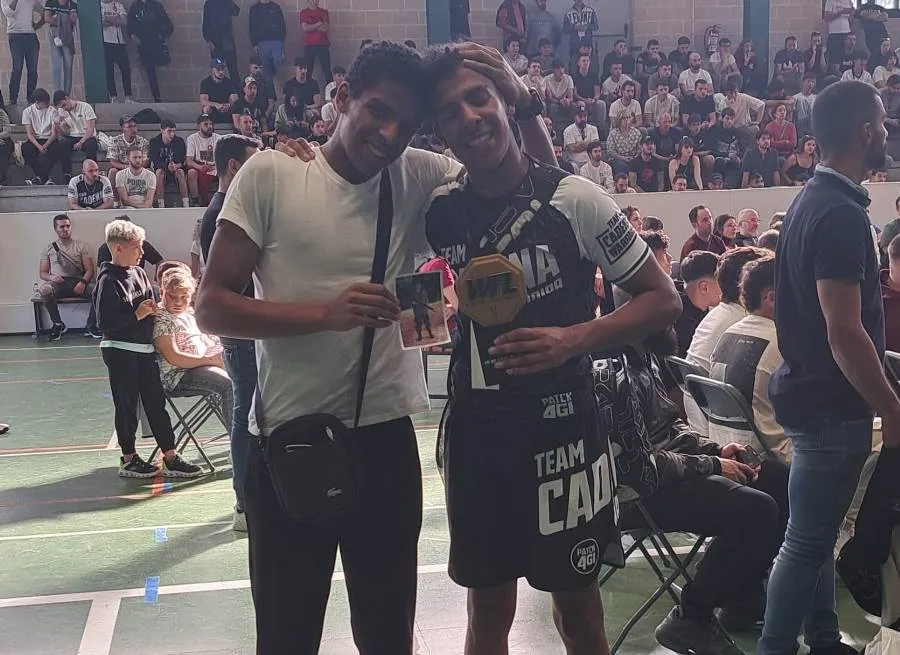 Foto 2 - William Montrond de Oliveira gana su pelea frente a C&eacute;sar Ferreira