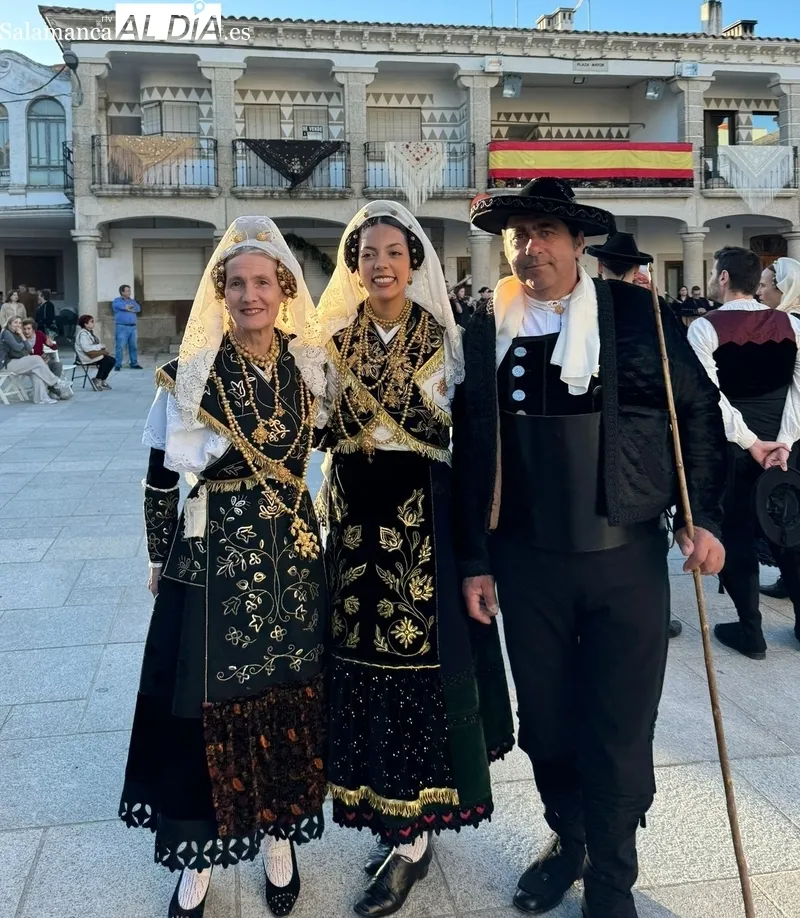 Representación de una boda charra por el grupo Surco en Villavieja de Yeltes