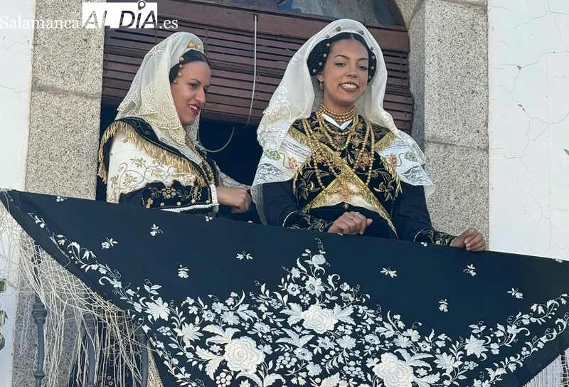 Representación de una boda charra por el grupo Surco en Villavieja de Yeltes