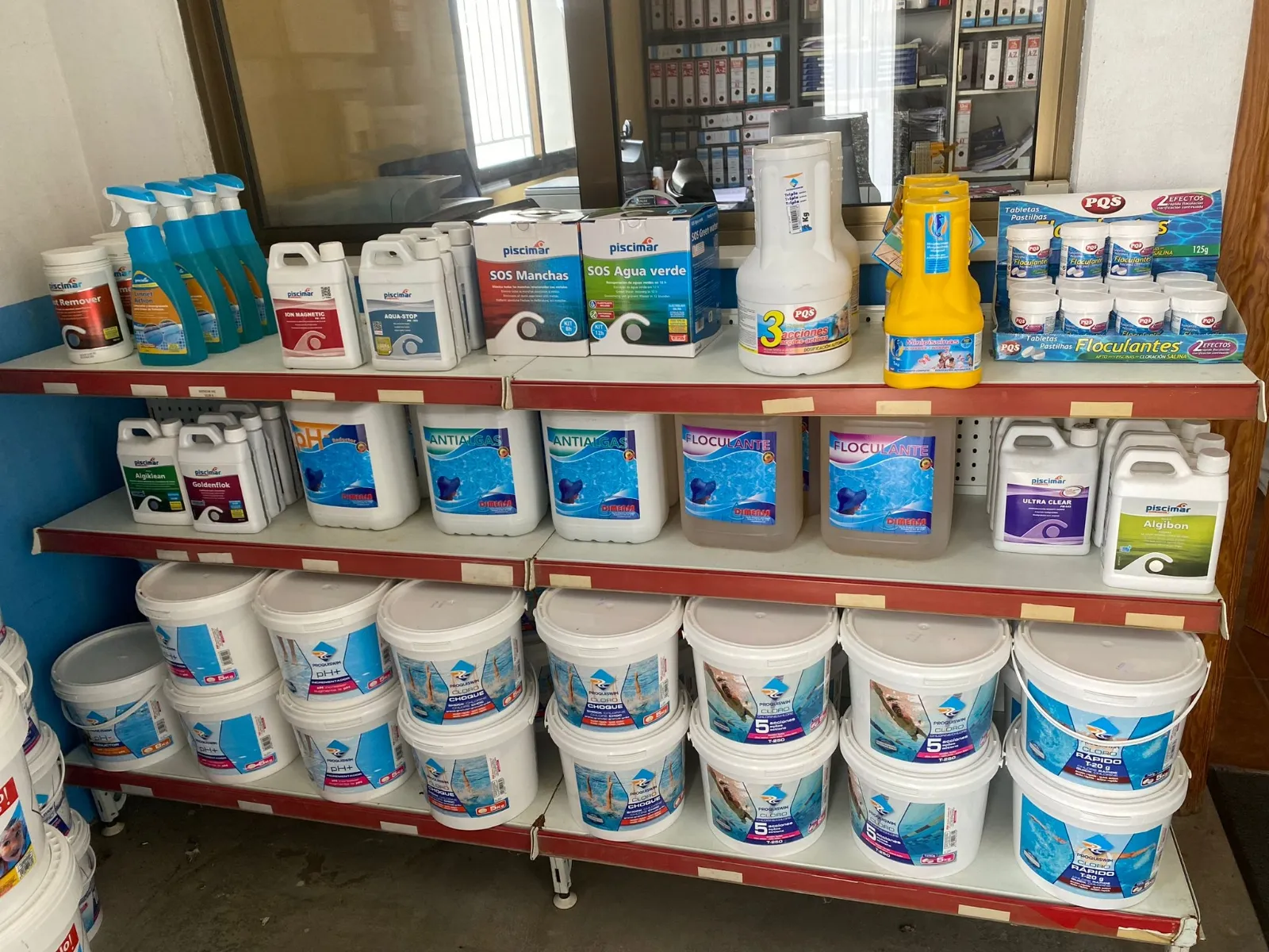 Foto 2 - Lej&iacute;as JES y Derivados, tu proveedor de confianza en productos de limpieza y mantenimiento
